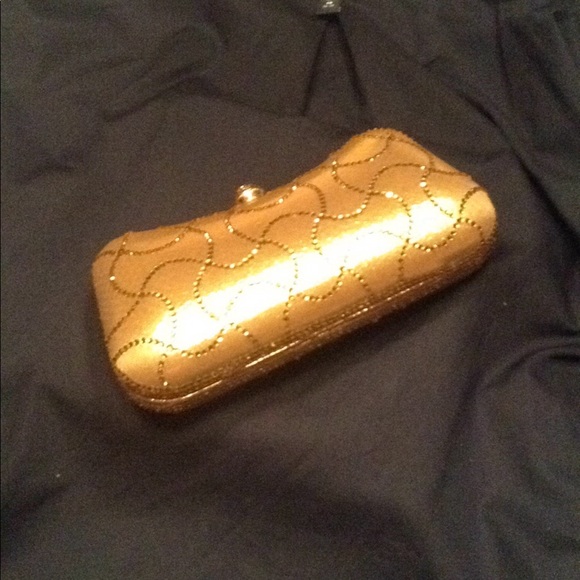 Mg Collection Gold / Rhinestone Clutch NWT - Picture 1 of 4